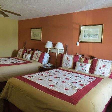 First Western Inn Caseyville Kültér fotó