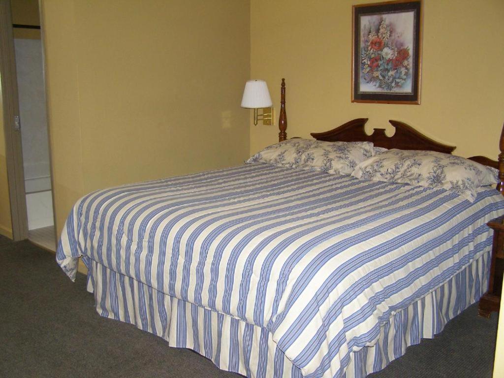 First Western Inn Caseyville Kültér fotó